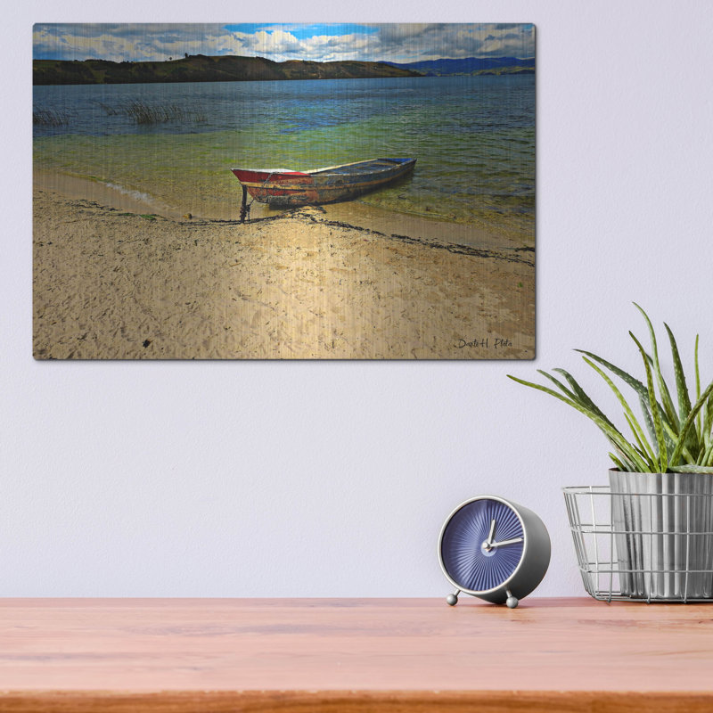 Art mural en métal luxueux «Beached Boat» par Dante Plata, 16 po x 12 po