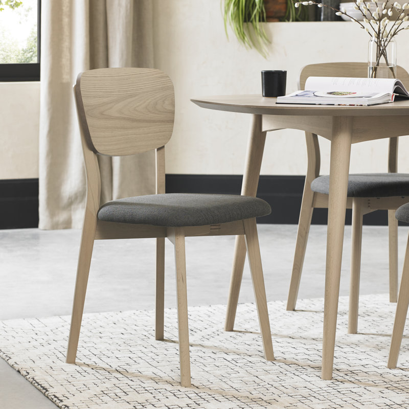 Sievers 6 - Person Dining Set