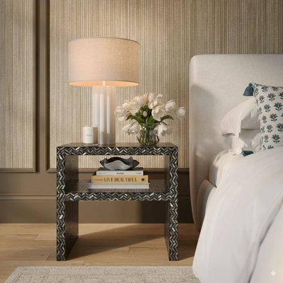 Table de chevet en nacre noire Derry