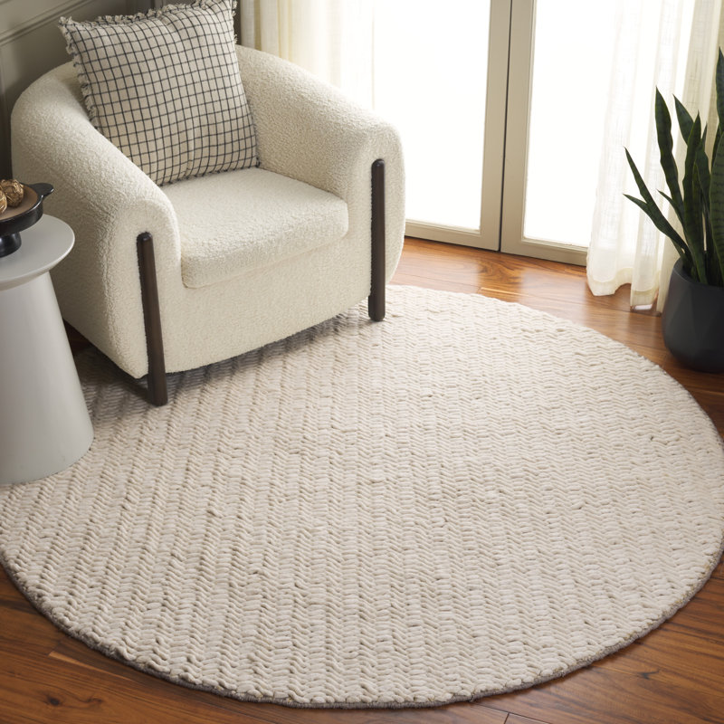 Finnick 708 Area Rug In Ivory, Round 6'