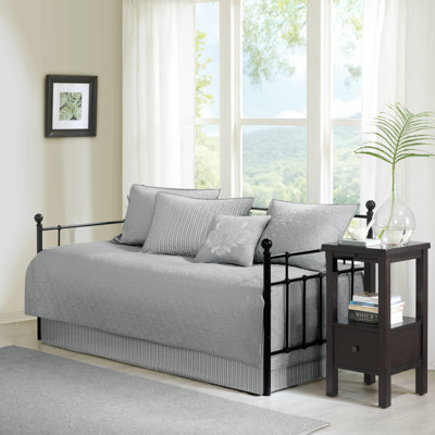 Quebec 6 Piece Reversible Daybed Cover Set