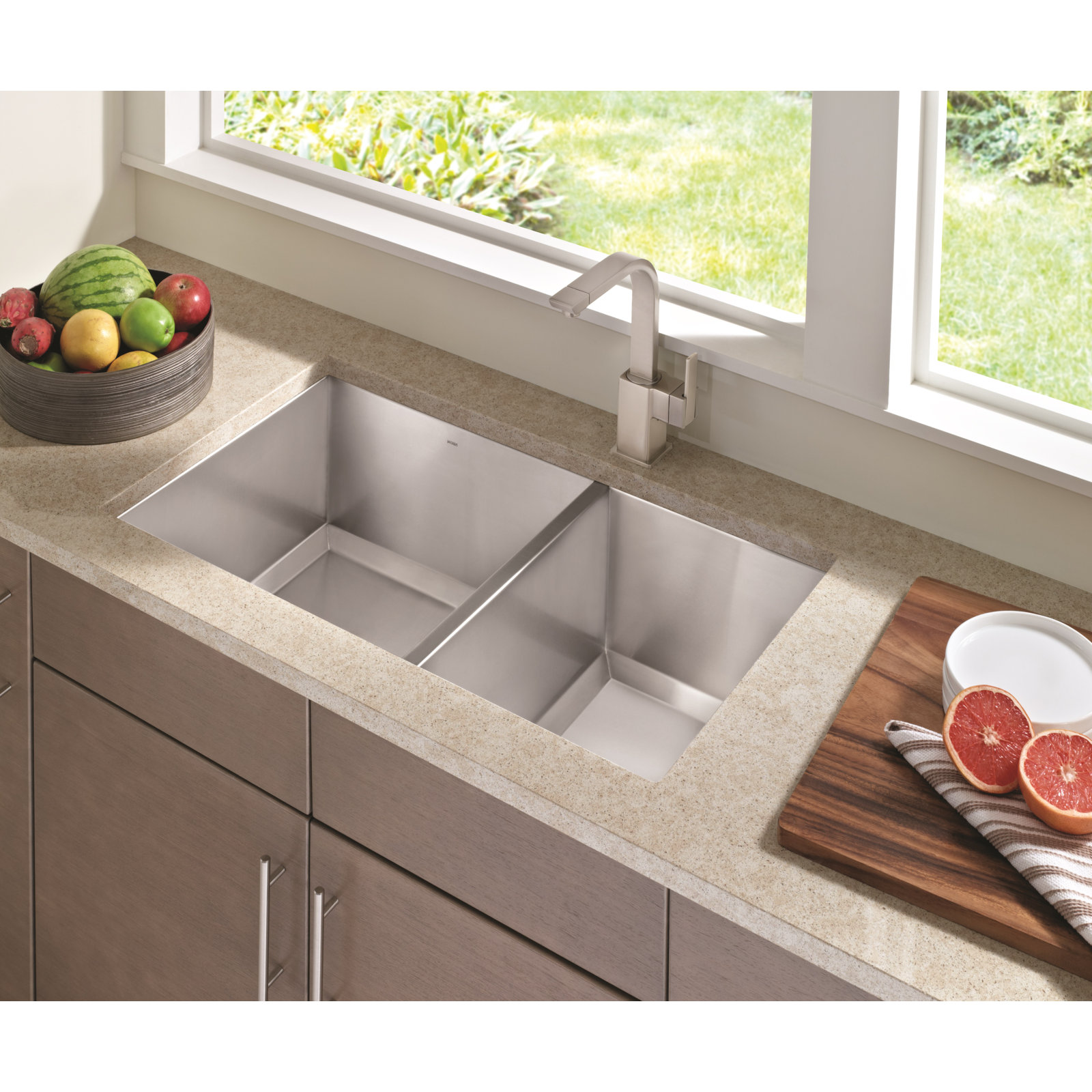 90 Degree Kitchen Faucet, Spot Resist Stainless