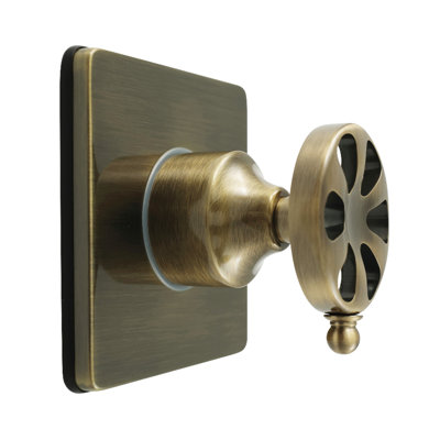 Kingston Brass Belknap Single-Handle Three-Way Diverter Valve With Square Trim Kit