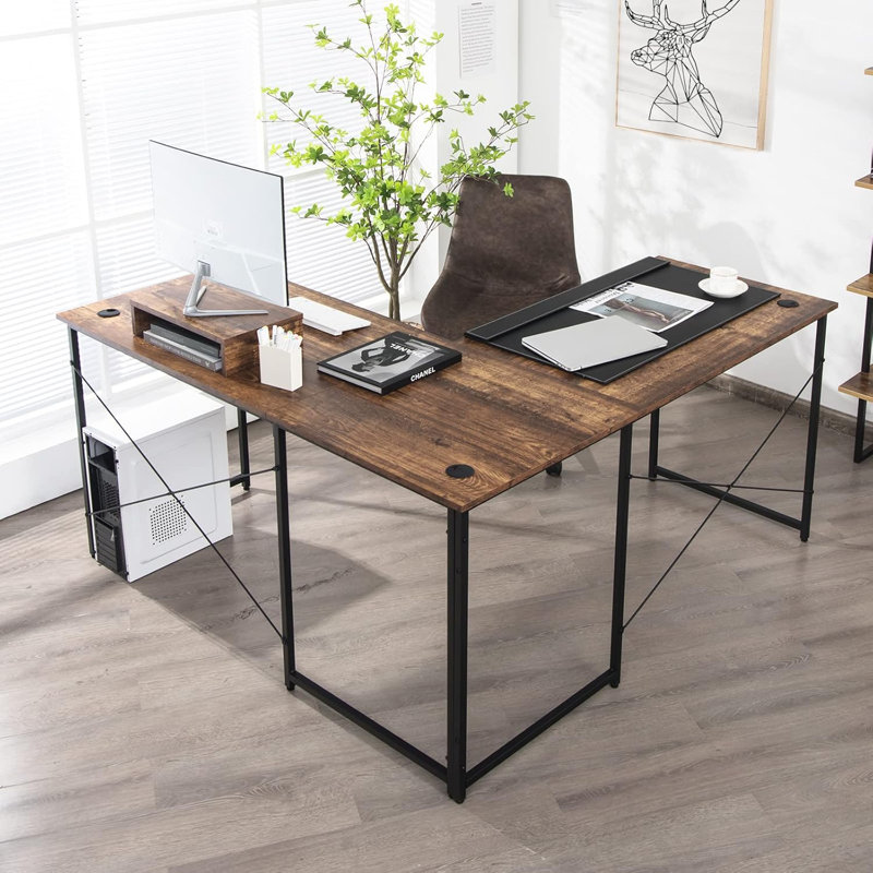 Nassar Metal Base Desk