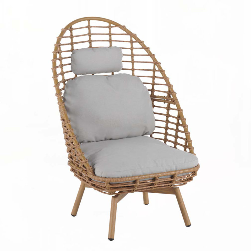 Chaise longue pivotante d'extérieur en osier à haut dossier
