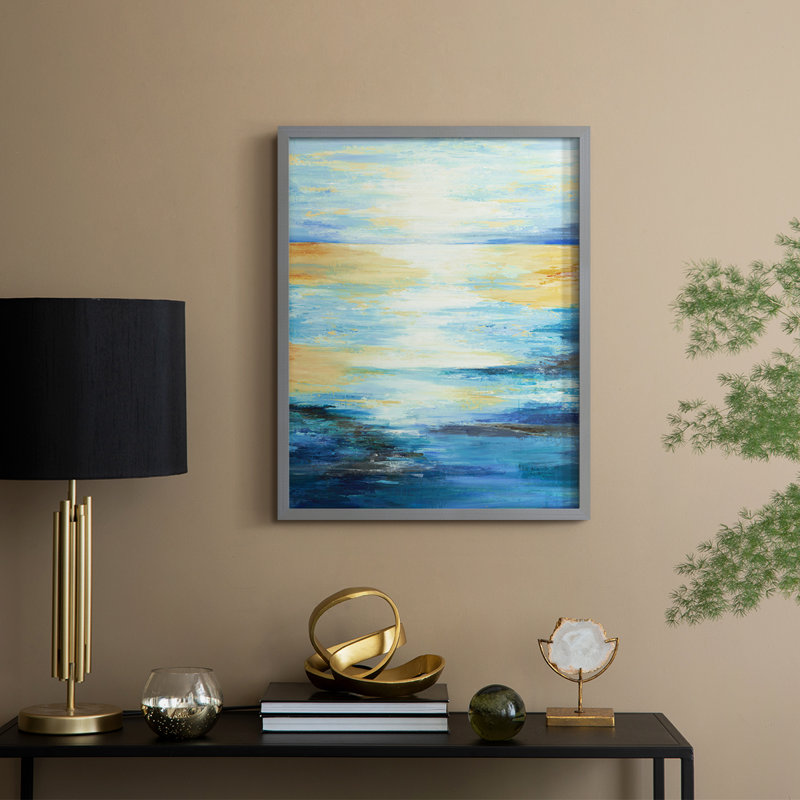 «Far in the Distance», reproduction encadrée - bois massif, Gris, H 21 po x l 17 po