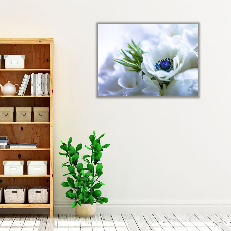 «Bunch Of Anemone Indoor» - reproduction d'art sur toile, H 30 po x l 40 po