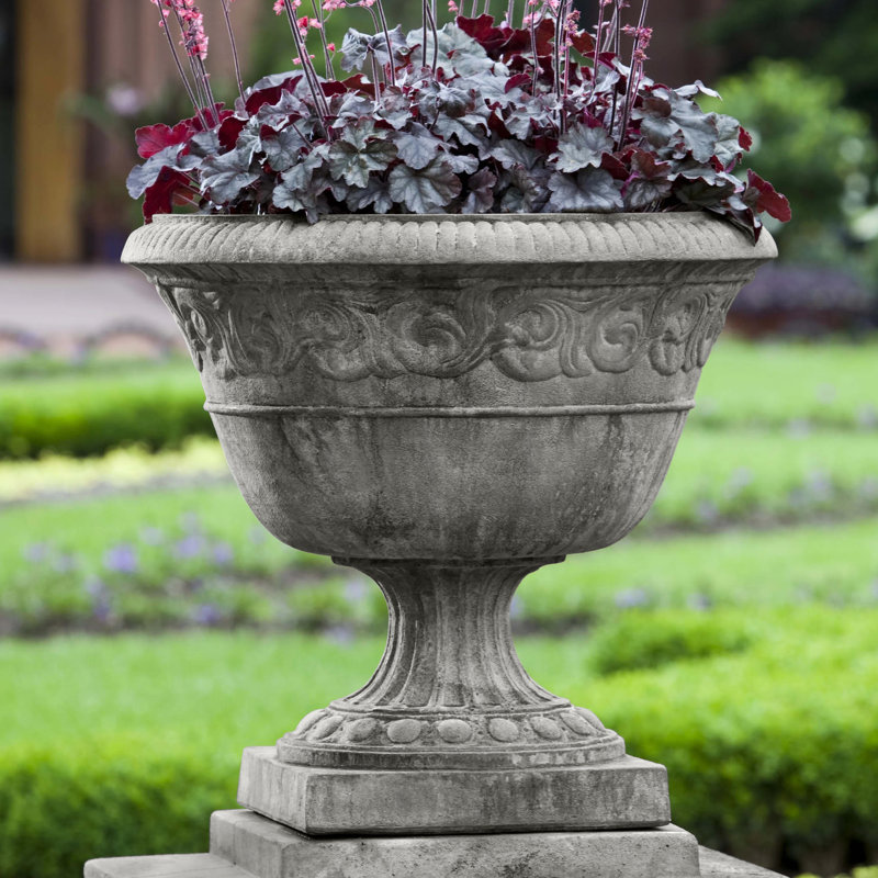 Smithsonian Handmade Planter, Graystone