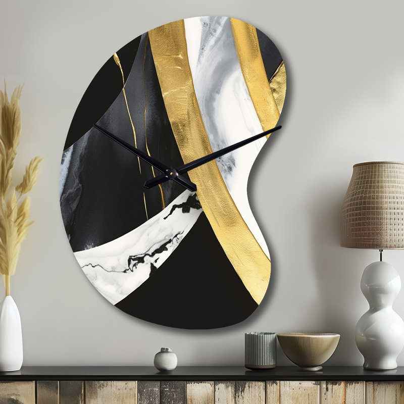 Horloge murale asymétrique en métal noir et doré Harmony Of Marble IV, Petit