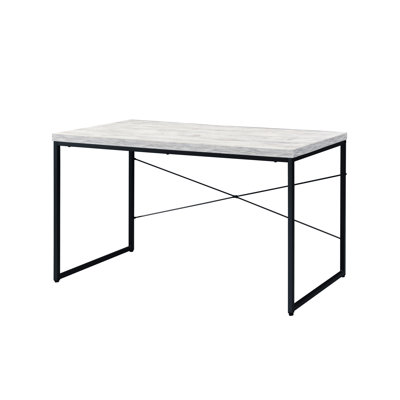Bureau d'écriture avec esthétique industrielle, plateau en bois et structure rectangulaire inspirée de la construction en métal, sans rangement