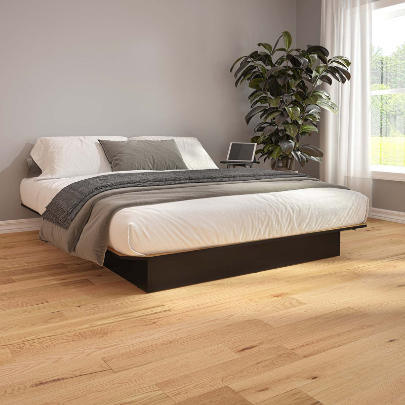 Suad Platform Bed - Easy Assembly, No Box Spring Required, Queen, Light brown