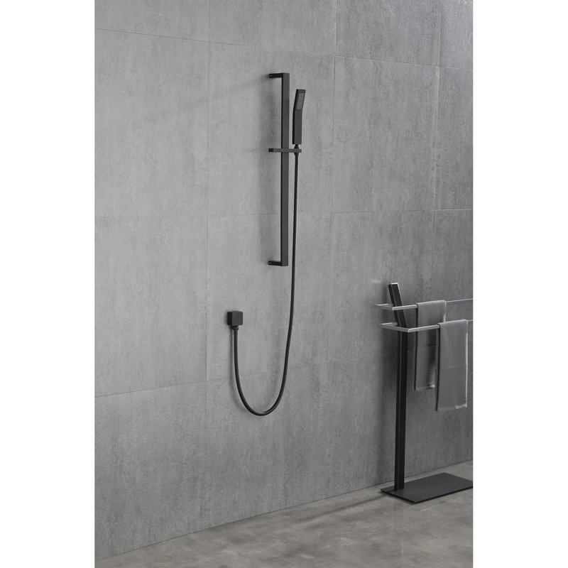 Douche à main avec barre coulissante de 28 pouces avec tuyau et tête en acier inoxydable au fini noir mat