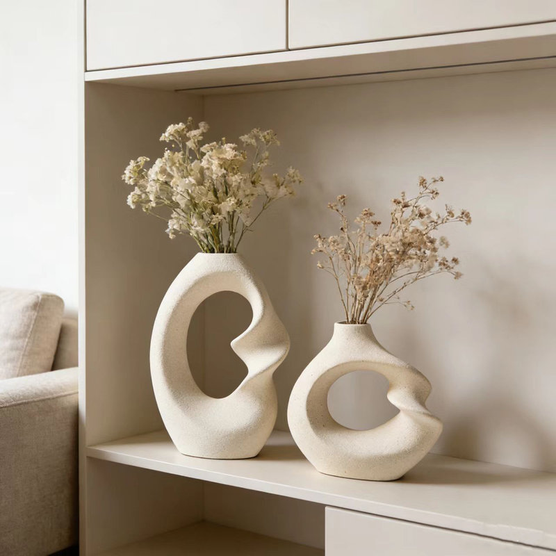 Keyner Handmade Ceramic / Porcelain Table Vase, White
