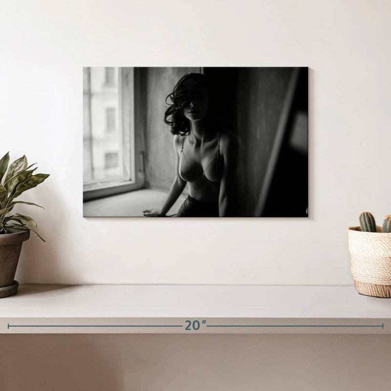 Leisha Seductive Woman, 8" H x 12" W