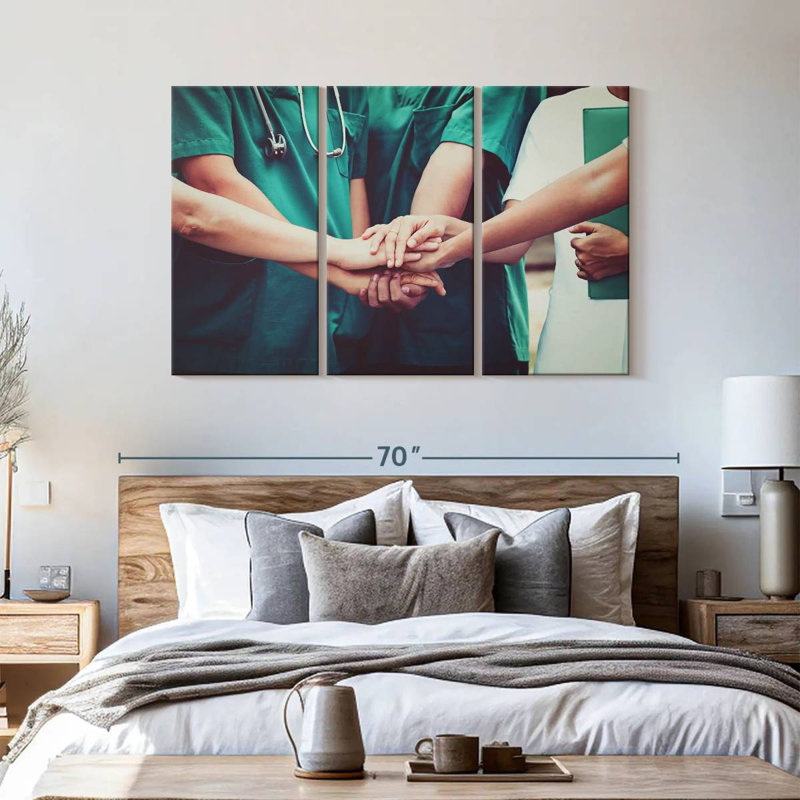 Ensemble de 3 pièces de l'équipe médicale sur toile, H 36 po x l 57 po x P 1,25 po