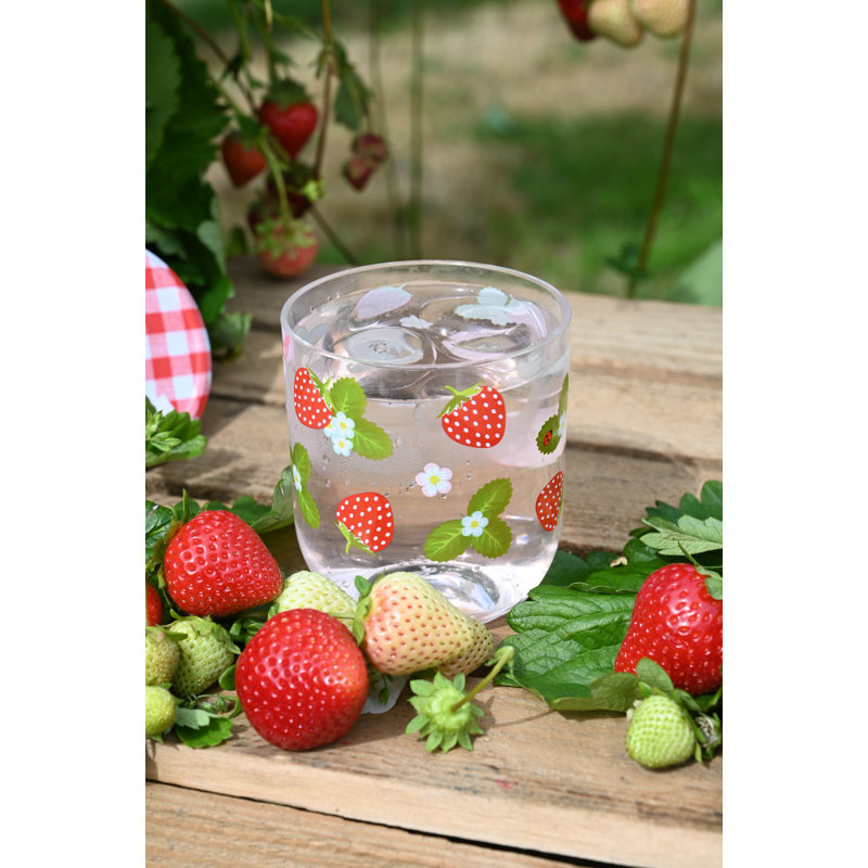 Strawberries & Cream Decorated Picnic Tumbler
