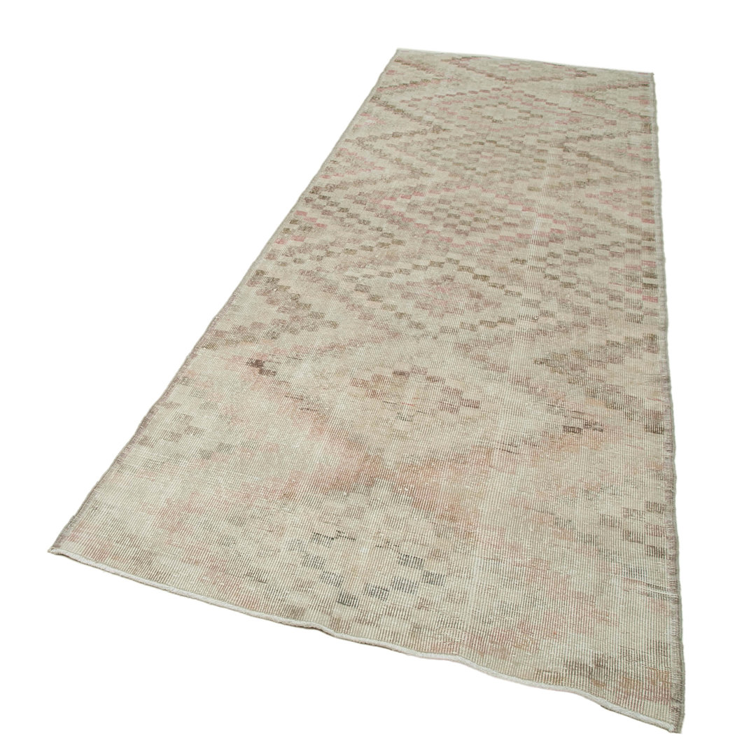 Highwoods Hand Knotted Area Rug
