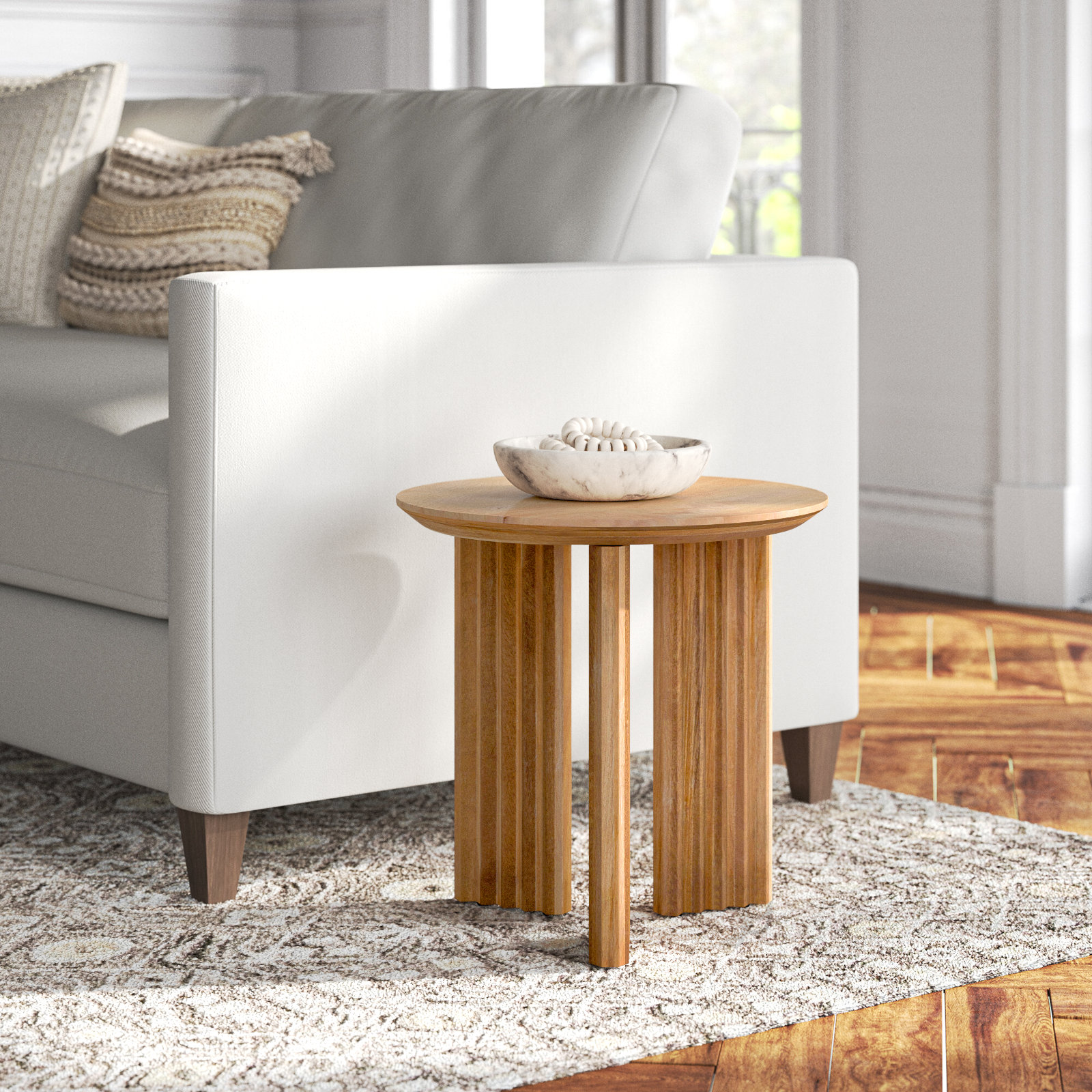 Edianna 18" Mango End Table, Natural