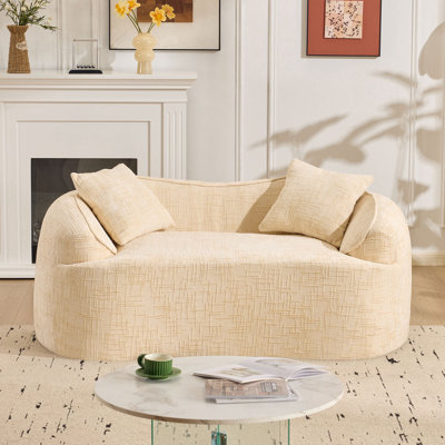 Curved Loveseat With 2 Throw Pillows