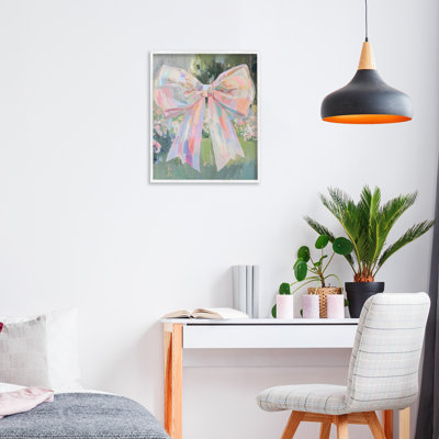 Arc rose irisé dans un jardin, estampe numérique, design par The Prints Vibe