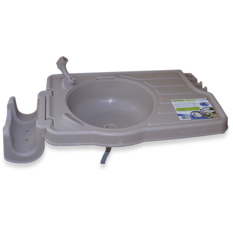 Clean-IT Watering and Maintenance, 9" H x 28" W x 20" D