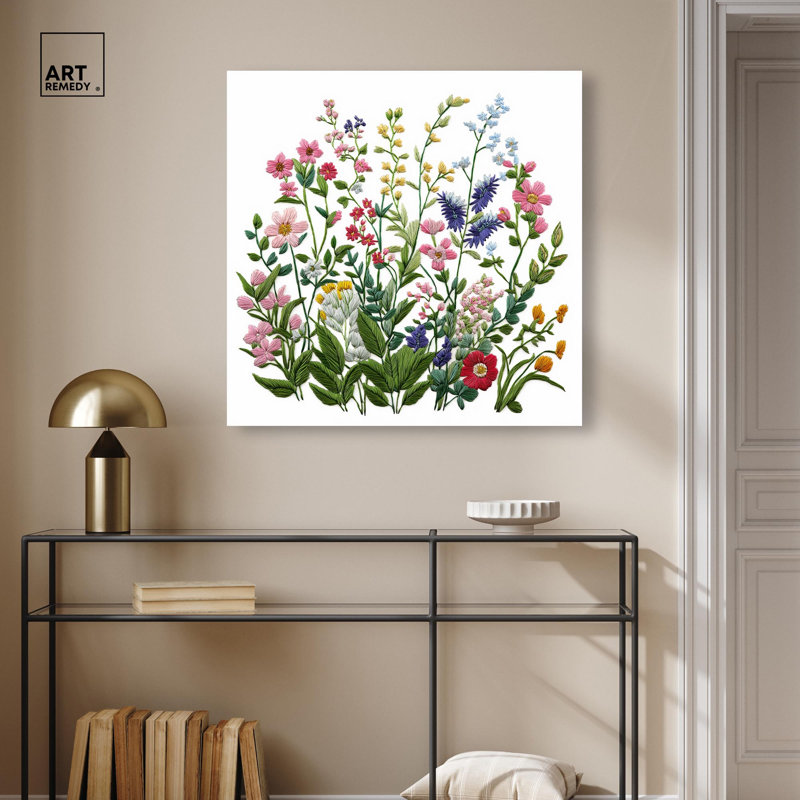Wildflower Patch II, impressions sur toile par , Toile tendue avec châssis, H 30 po x l 30 po