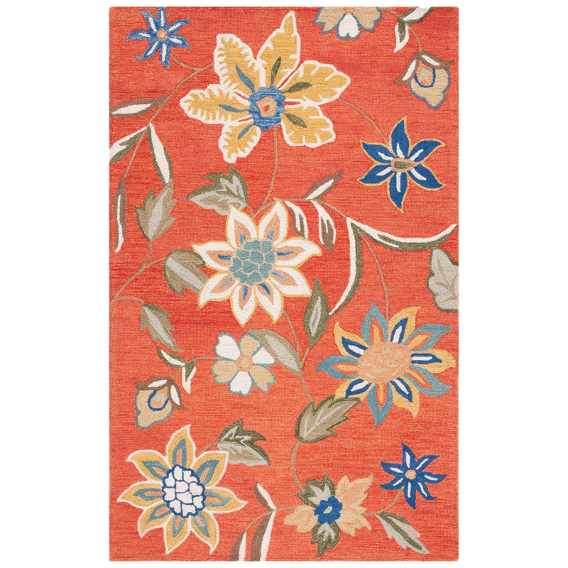 Emrick Hand Hooked Wool Floral Rug, Rectangle 5' x 8'