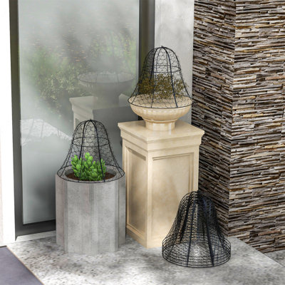 Outsunny Garden Chicken Wire Cloche, 16" X 13" Stackable Animal Plant Protectors, 6 Pack Of Metal Crop Cages To Keep Animals Out, Black