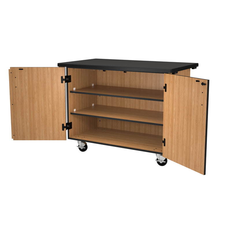 Chariot mobile avec tablettes
