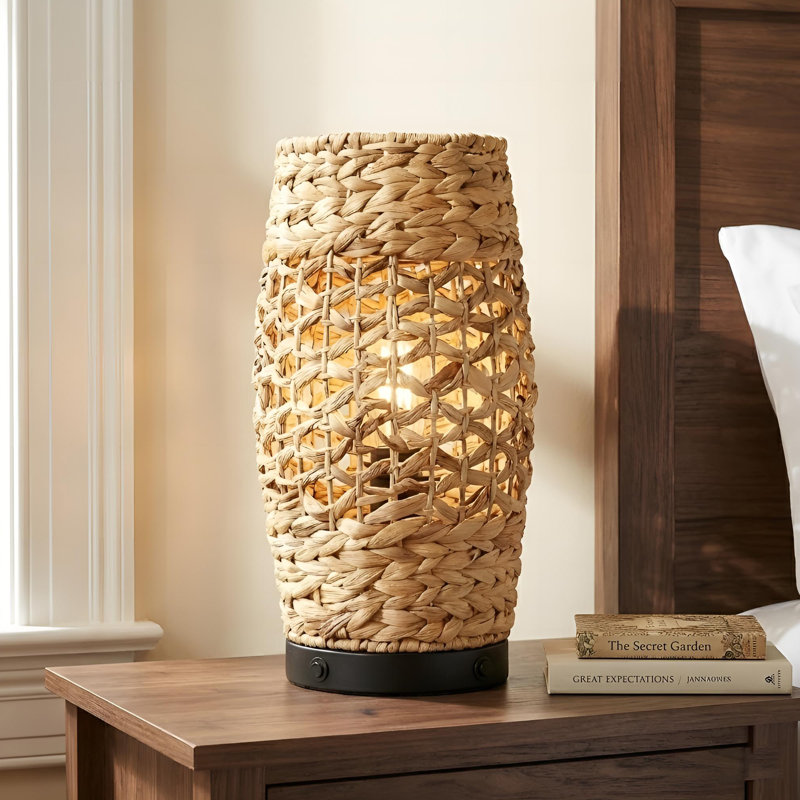 Lampe de table en rotin naturel tissé à la main 9,6 po avec base en métal noir avec port de charge USB Type-C