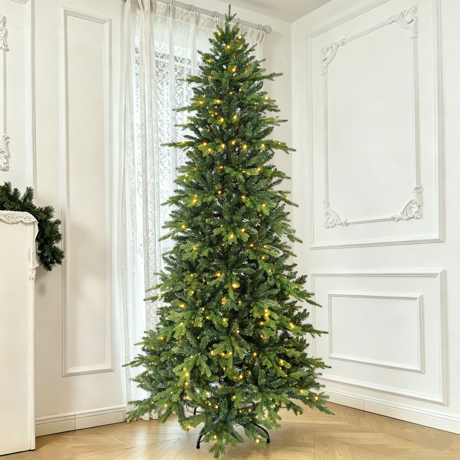 Pre-Lit Spruce Christmas Tree, 4'