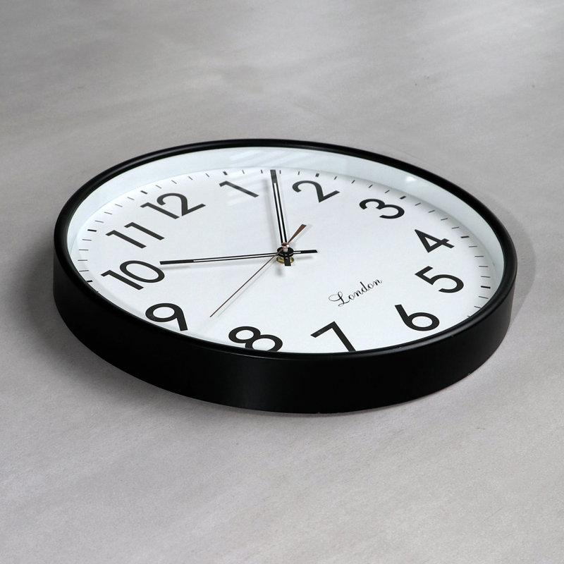 Guevara Wall Clock, Black
