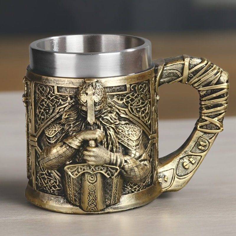 6.5"W Crusador Mug