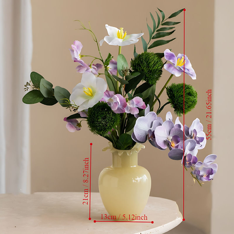 Composition d'assortiment mixte dans un vase