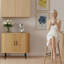 Buffet à portes coulissantes cannelées avec tablettes réglables, meuble télé et rangement polyvalent-631432947