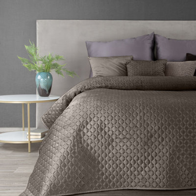 Gapspard Geometric Shapes Bedspread