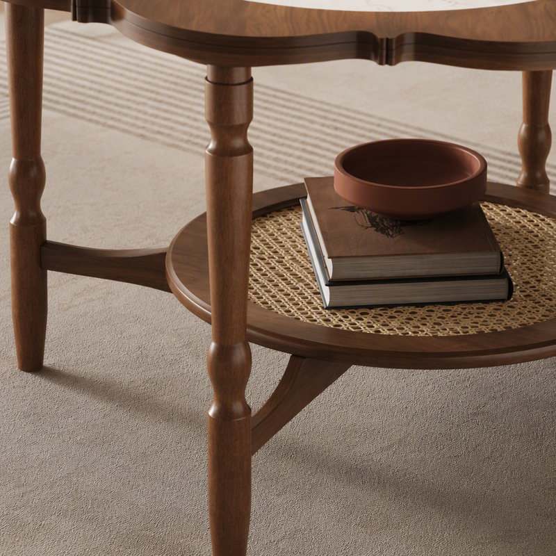 Table basse de style Mid-Century avec plateau en verre à motif craquelé en forme de pétale, table basse à deux niveaux avec rotin