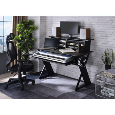 Bureaux, bureau de musique moderne noir avec plateau à clavier, support pour écouteurs et amp; Gestion des câbles | L 47 po | Bois et métal
