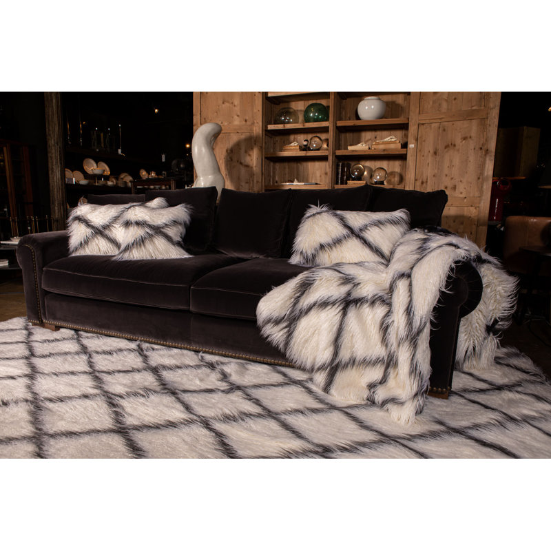 Newberry Throw Blanket, 140x200