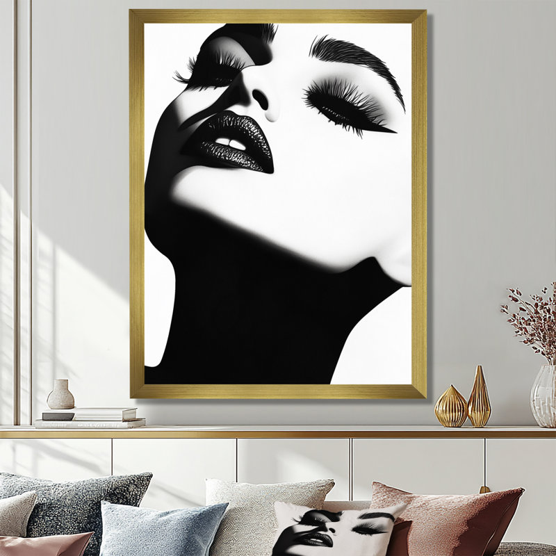 Monochromeblack Monochrome Glam Muse II - Tableau encadré de femme à la mode, H 44 po x l 34 po, Encadrement doré