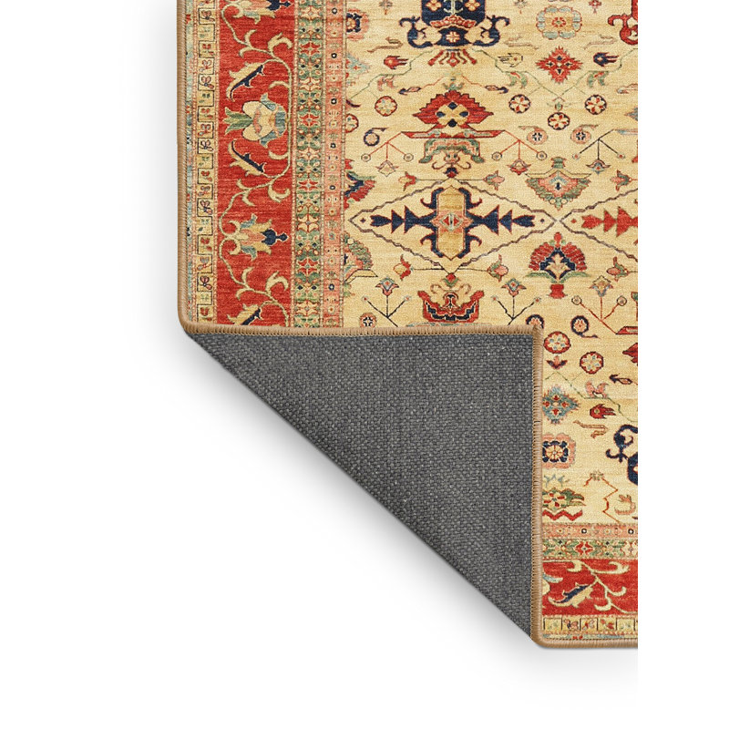 Layana Oriental Indoor Rug, Rectangle 2' x 5'