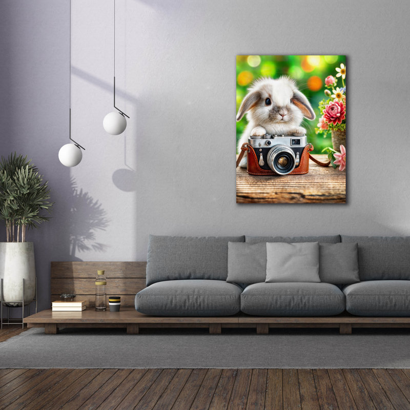 Art mural sur toile Sitz "Smile For Bunny" par Rey Klimt, H 54 po x l 40 po