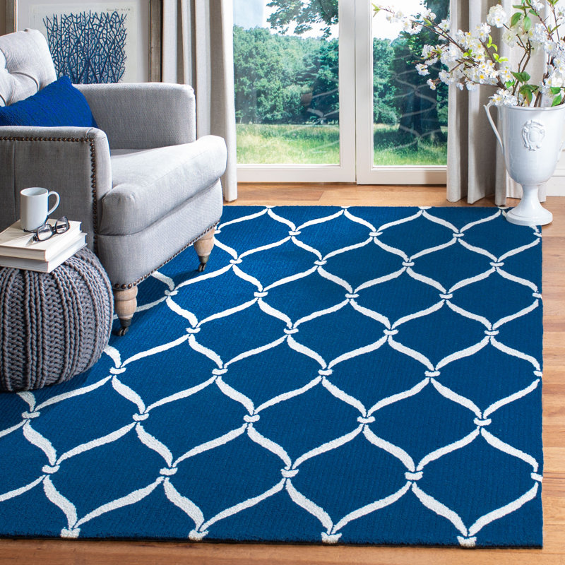 Little Italy Hand Hooked Performance Chevron Rug, Rectangle 5' x 8'