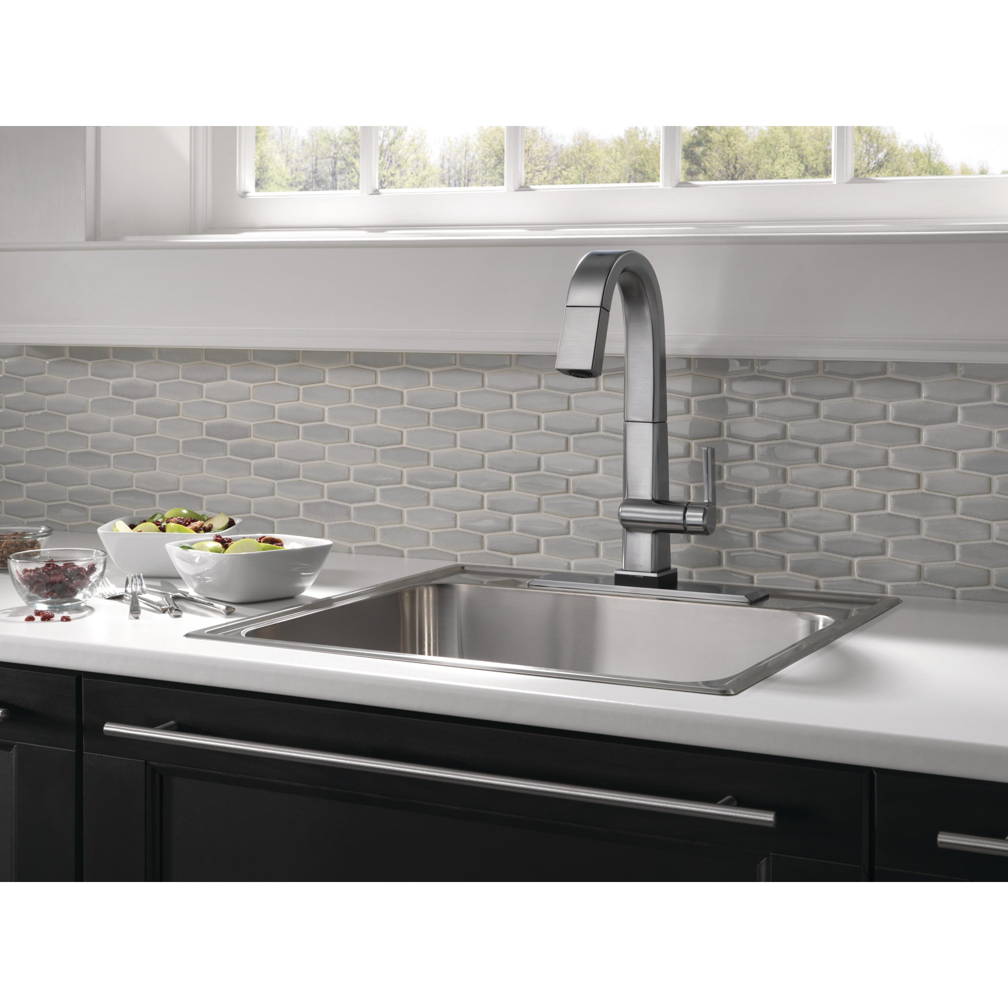 Delta Pivotal Single Handle Pull Down Touch Bar Faucet - Thumbnail 2