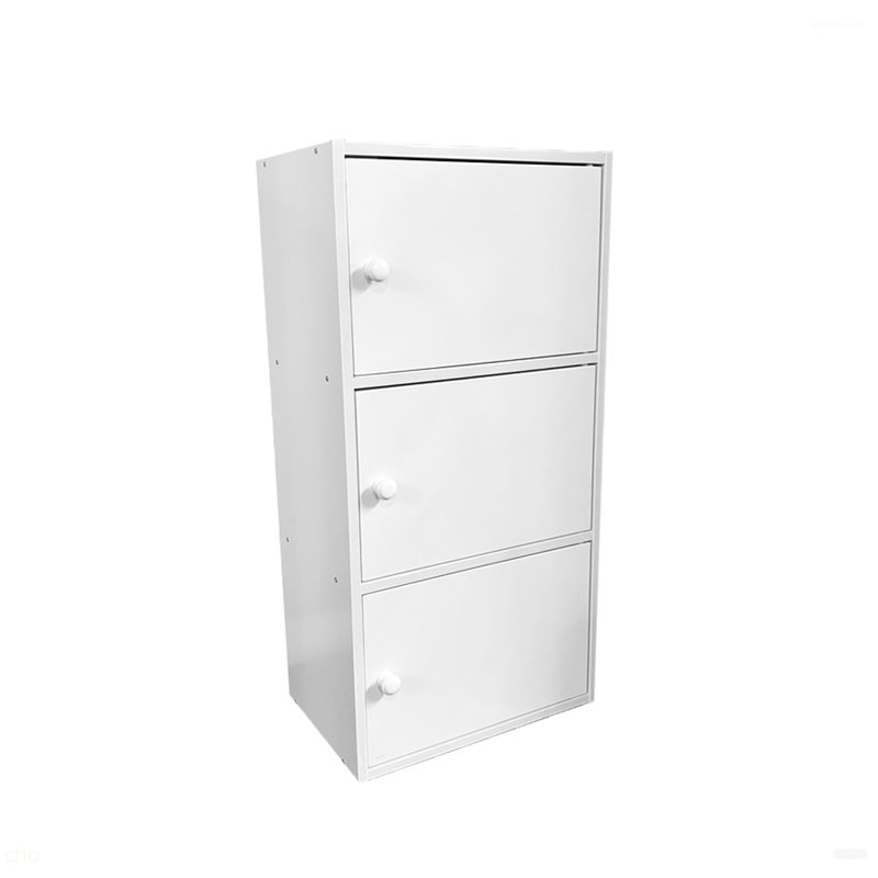 Armoire utilitaire à trois portes avec porte d'entrée, salon, garage, couloir, salle de bain, poignée en bois blanche
