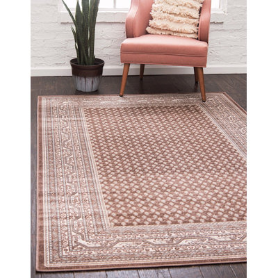 Tapis brun à motif oriental Wingate