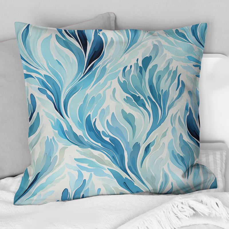 Coussin décoratif bleu et blanc Ikat Breeze II - Ikat, H 18 po x l 18 po