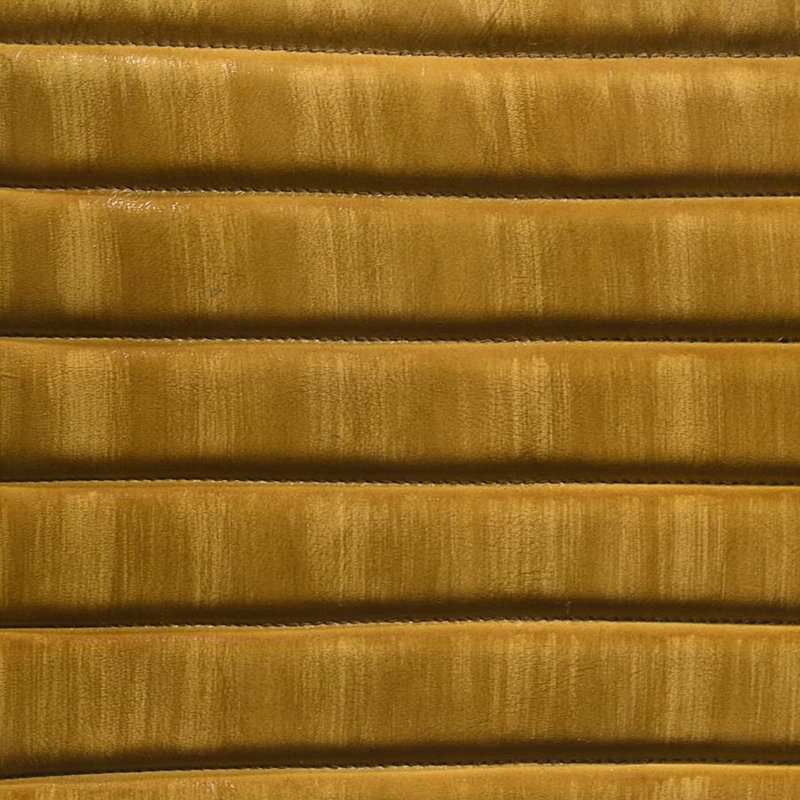 Banc rembourré avec pieds en métal