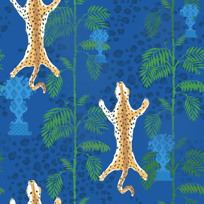 Palm Royale, Royal Blue