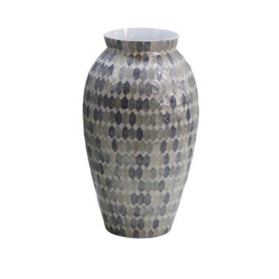 SHELL CRAFT VASE